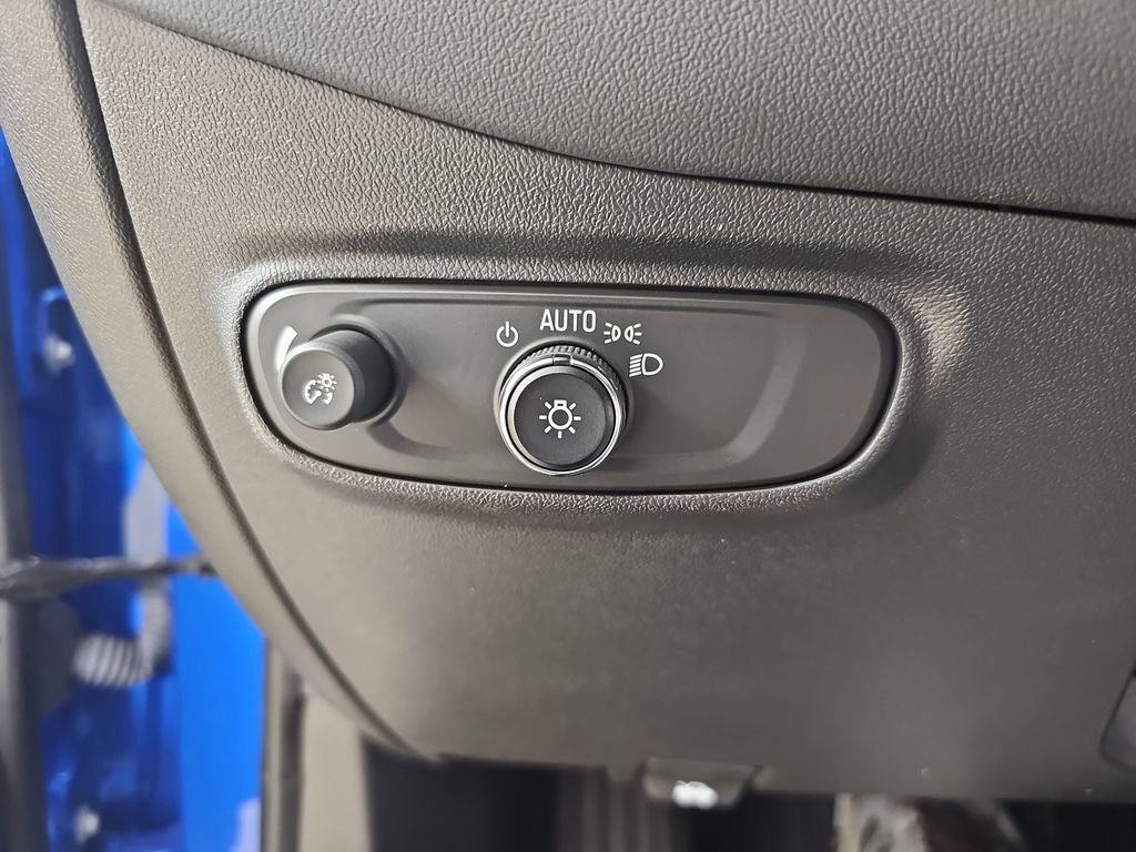 Certified 2024 Chevrolet Equinox LT image 31