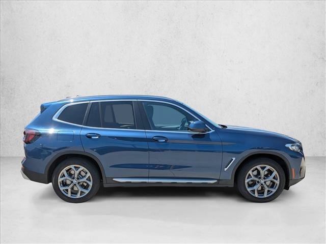 Used 2024 BMW X3 xDrive30i w/ Premium Package w/ZPA AWD/4WD image 4