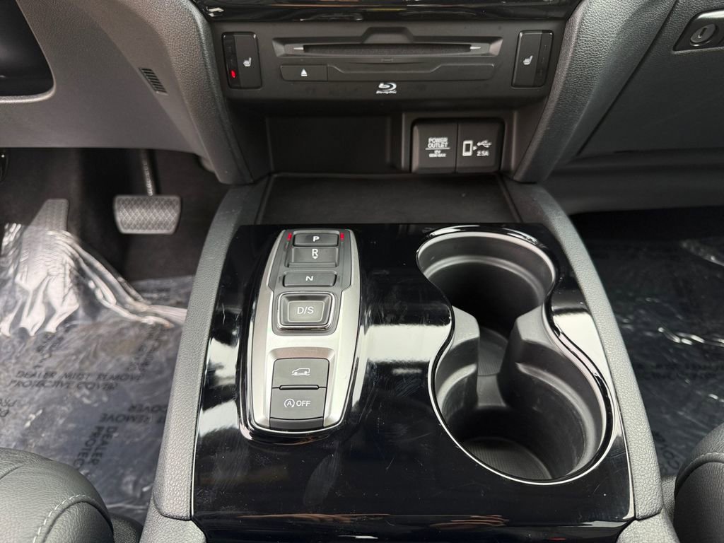 Used 2021 Honda Pilot Touring image 18