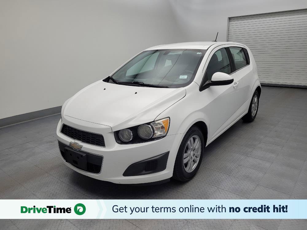 Used 2016 Chevrolet Sonic LT FWD image 1