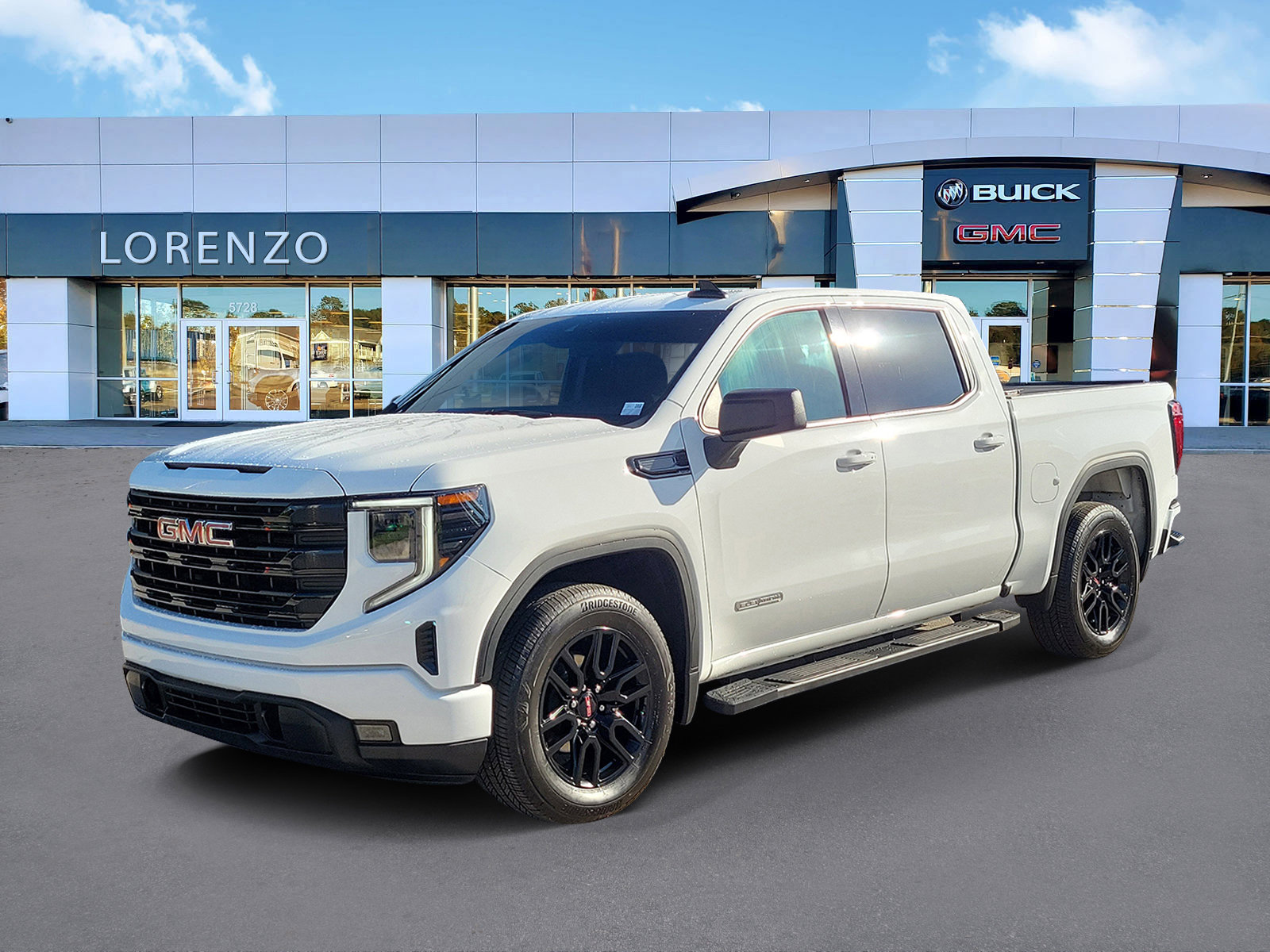 Used 2024 GMC Sierra 1500 Elevation image 1