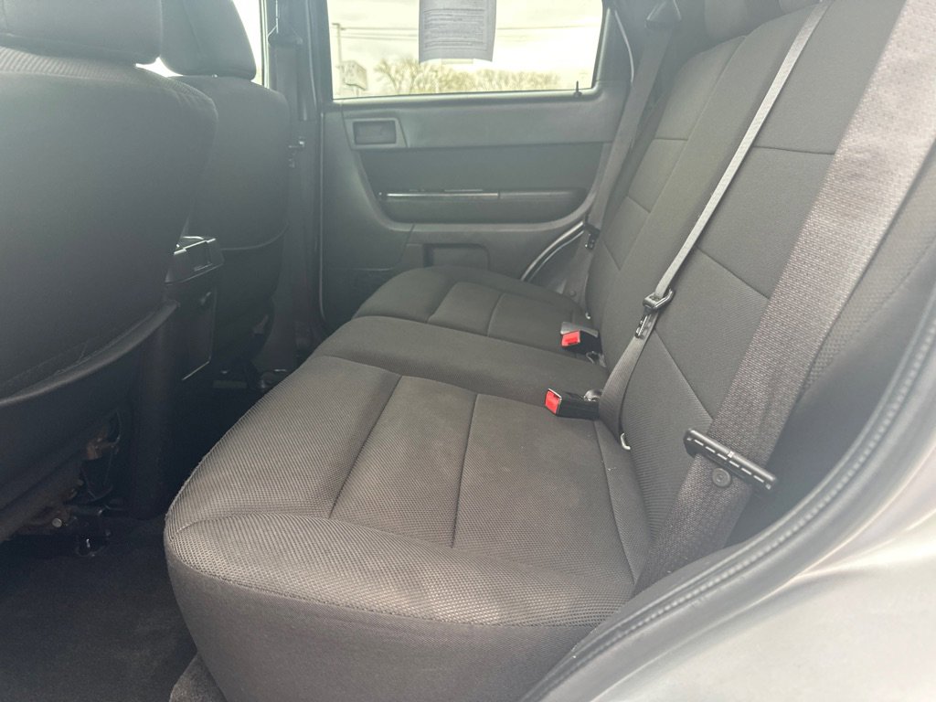 Used 2010 Ford Escape XLT FWD image 16