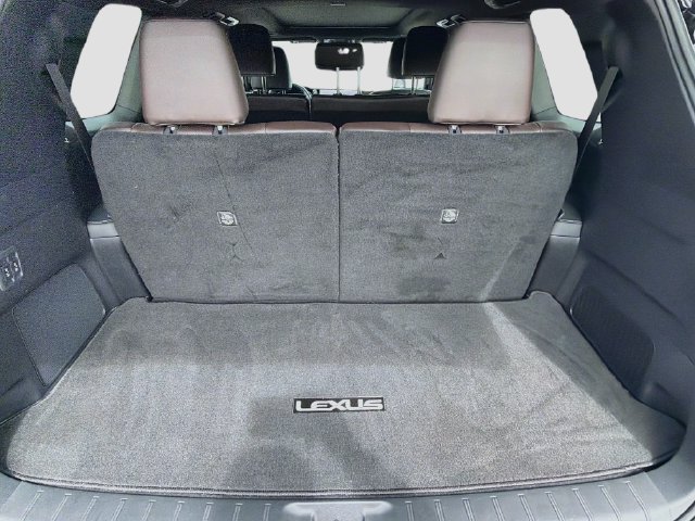 Used 2026 Lexus TX 350 AWD w/ Technology Package image 12