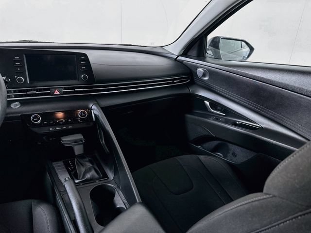 Certified 2023 Hyundai Elantra SEL w/ Cargo Package FWD image 26