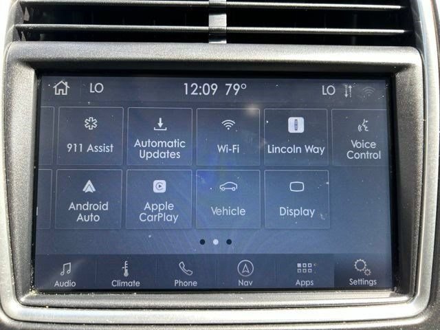 Used 2020 Lincoln Nautilus Reserve w/ Cargo Utility Package FWD image 34