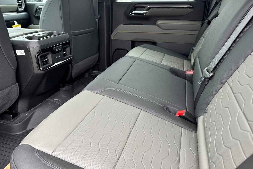 New 2026 Chevrolet Silverado 2500 ZR2 w/ ZR2 Bison Edition AWD/4WD image 12