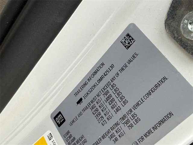 Used 2021 GMC Yukon Denali w/ Denali Premium Package image 26