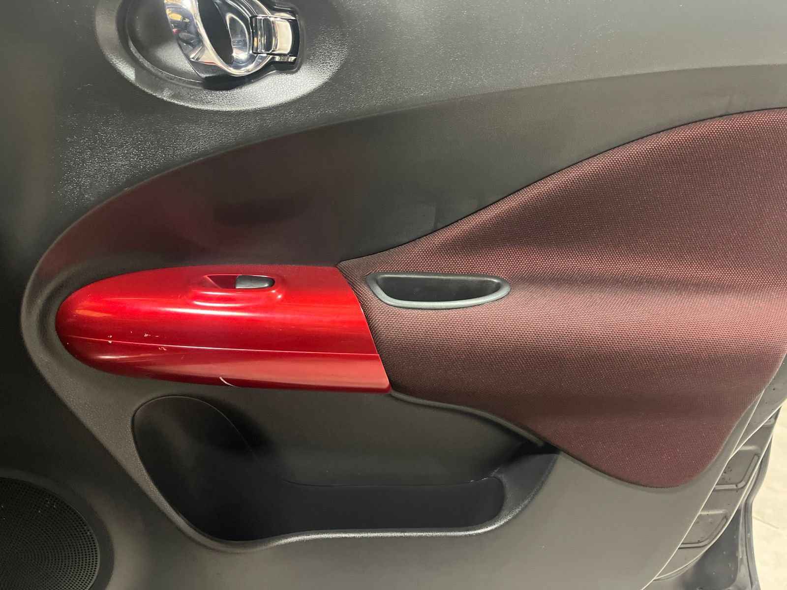 Used 2011 Nissan Juke SV w/ Sport Pkg FWD image 17