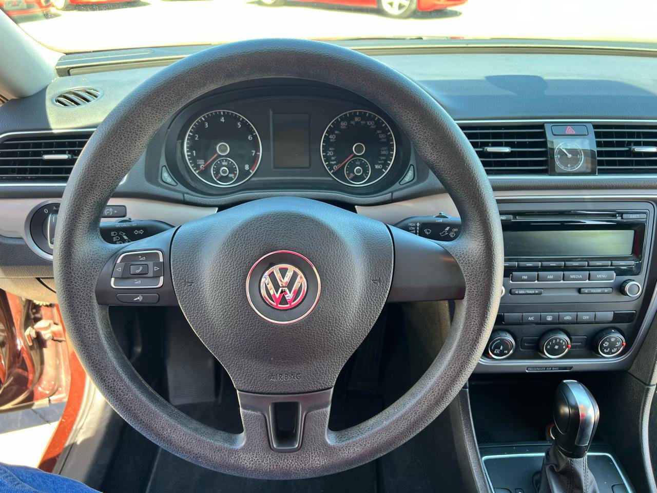 Used 2014 Volkswagen Passat 1.8T S image 11