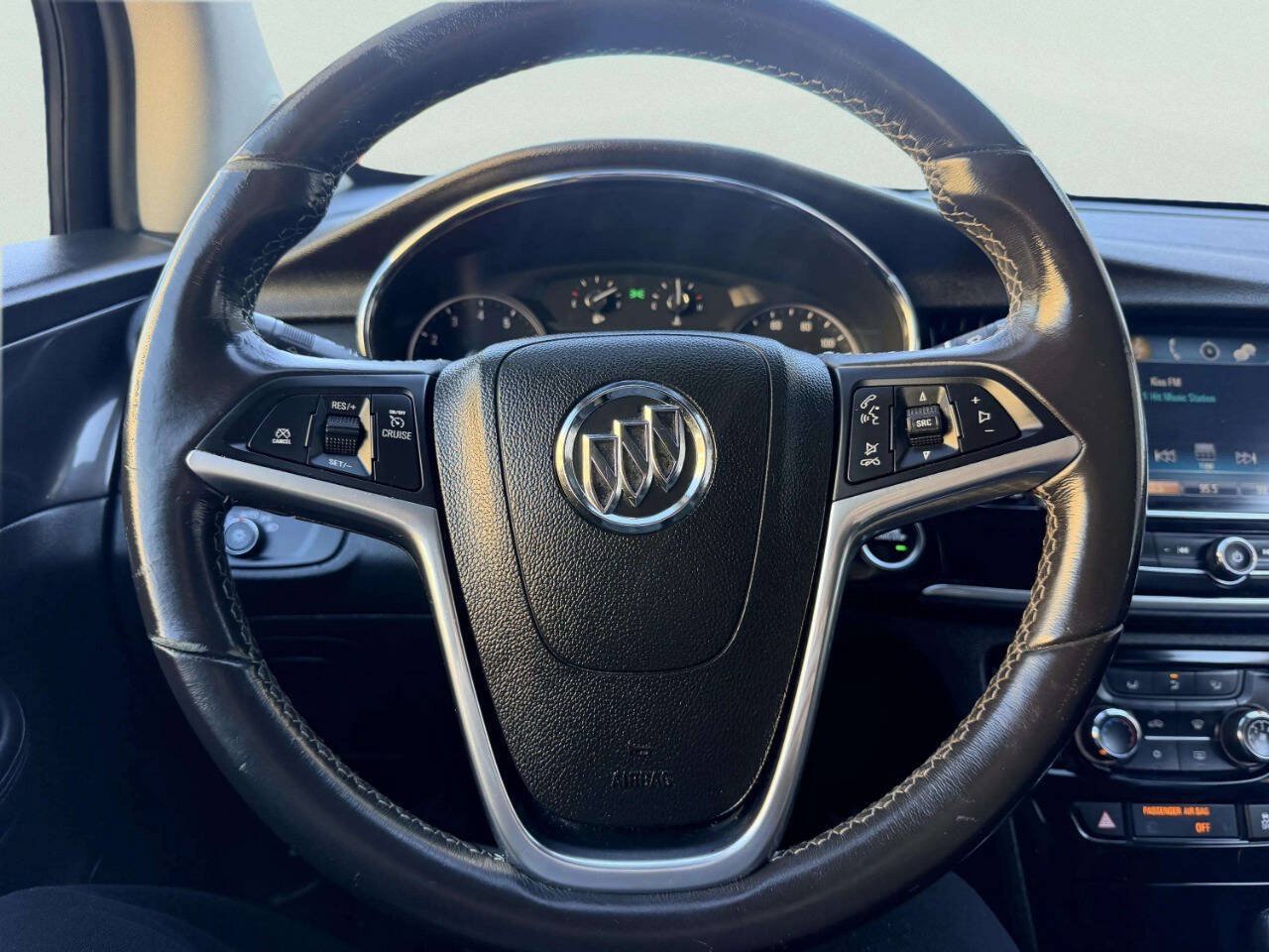 Used 2019 Buick Encore Preferred FWD image 31
