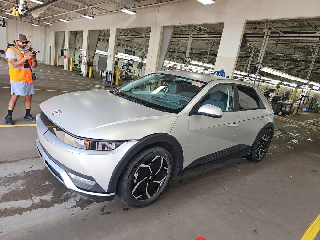 Used 2024 Hyundai Ioniq 5 SEL AWD/4WD image 1