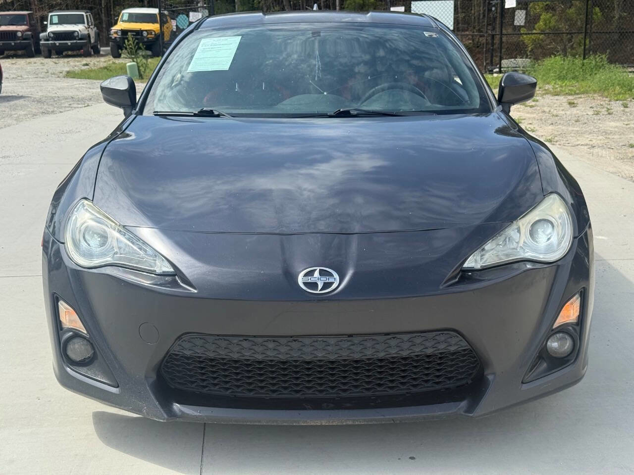 Used 2015 Scion FR-S image 2