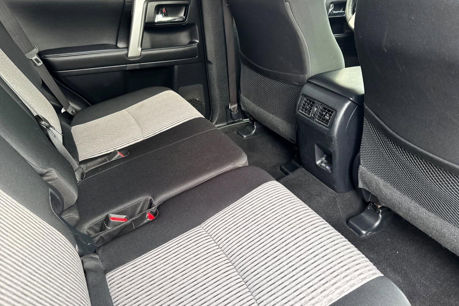 Certified 2024 Toyota 4Runner SR5 AWD/4WD image 14