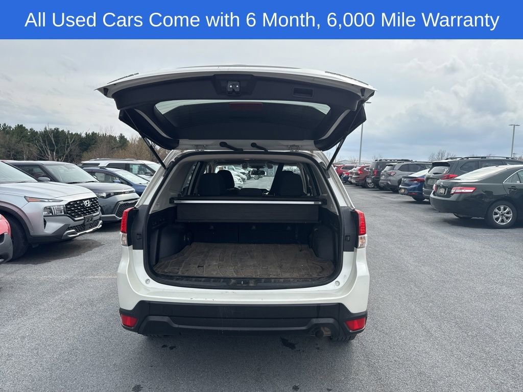 Used 2019 Subaru Forester Premium w/ All-Weather Package image 9
