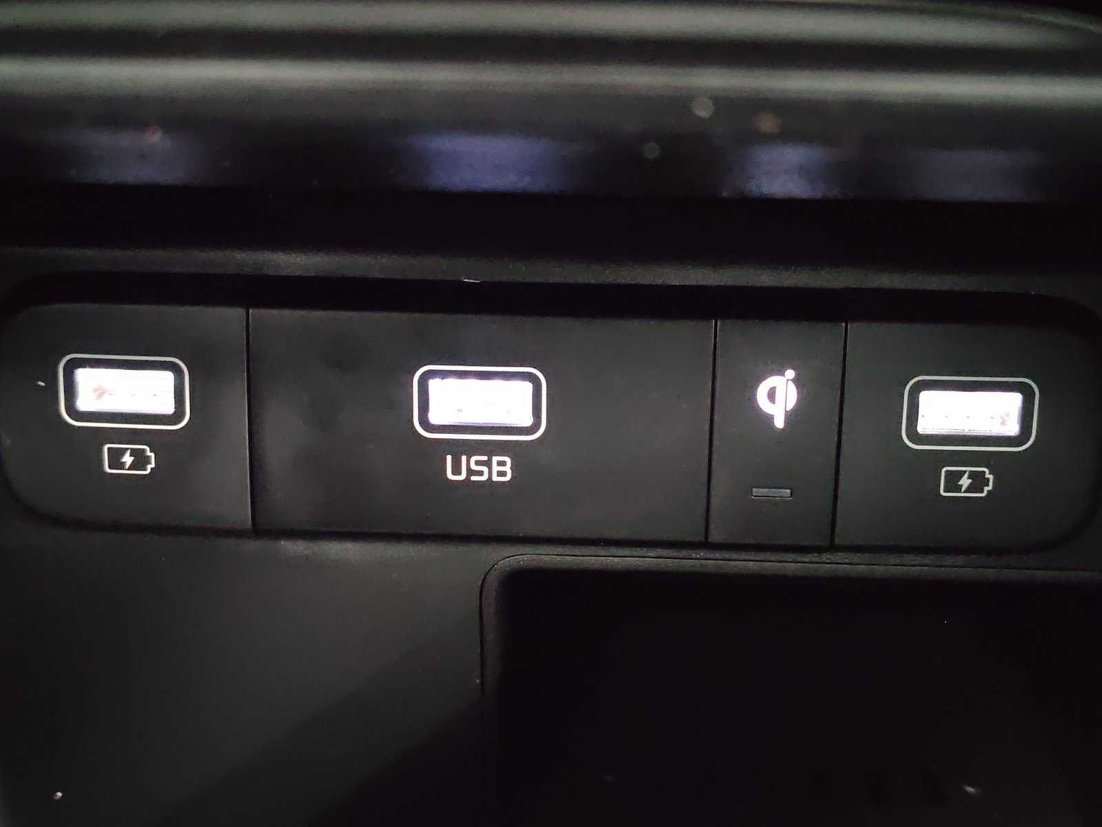 Used 2023 Kia Sorento EX w/ Panoramic Sunroof Package FWD image 23