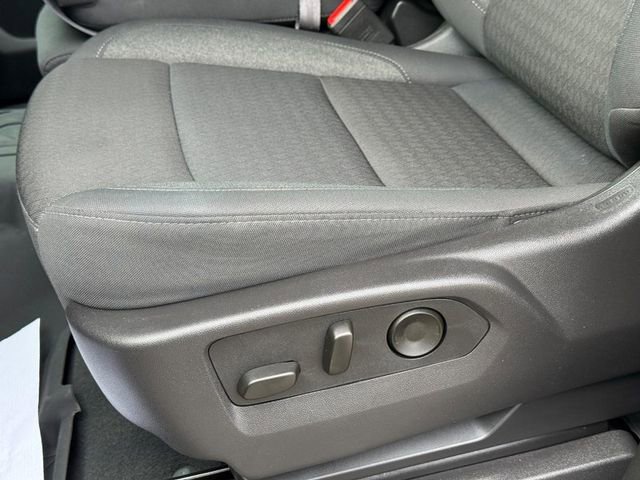 Used 2025 Chevrolet Silverado 1500 Custom image 22