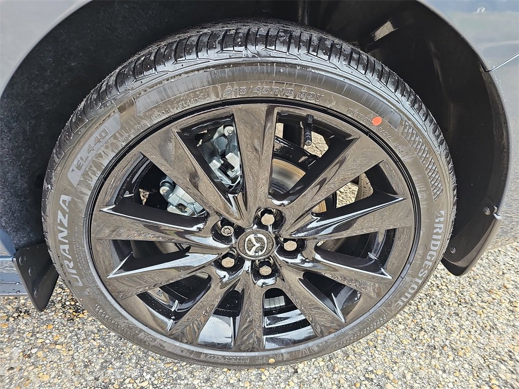 New 2026 MAZDA MAZDA3 Carbon image 32