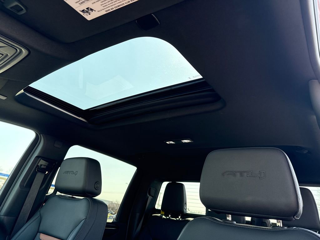 Certified 2024 GMC Sierra 2500 AT4 w/ Technology Package image 31