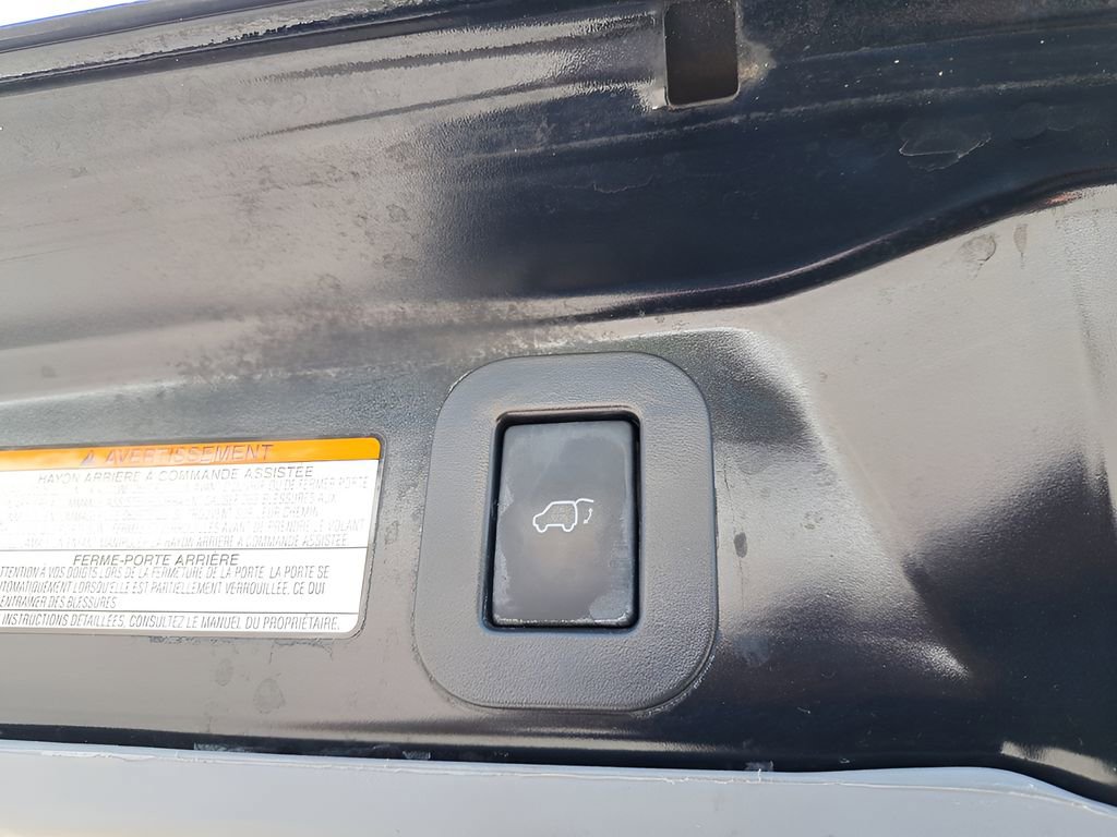 Used 2018 Toyota Sienna Limited Premium w/ Carpet Mat Package image 7