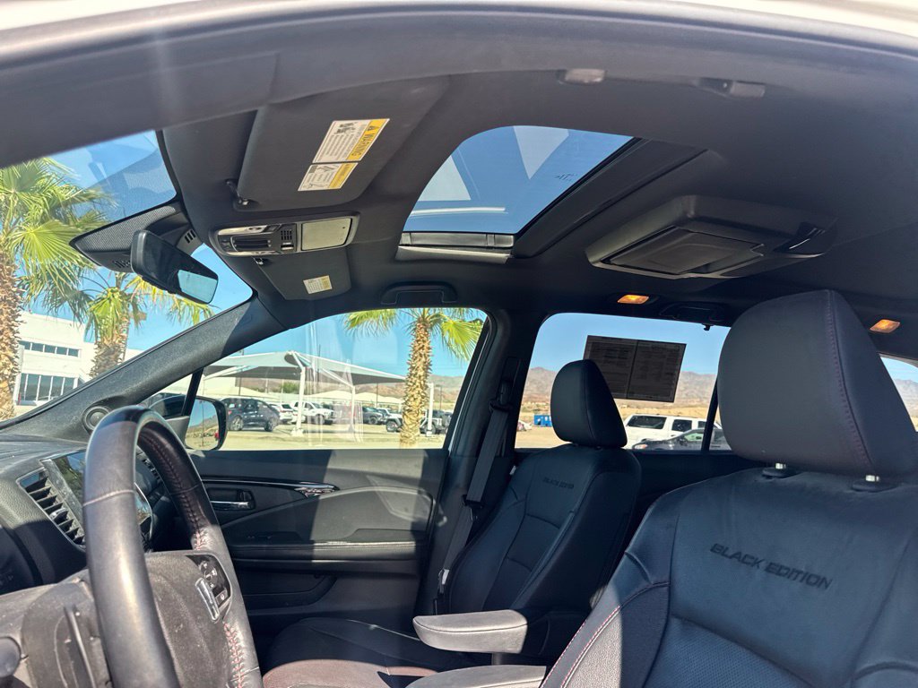 Used 2021 Honda Pilot Black Edition image 15
