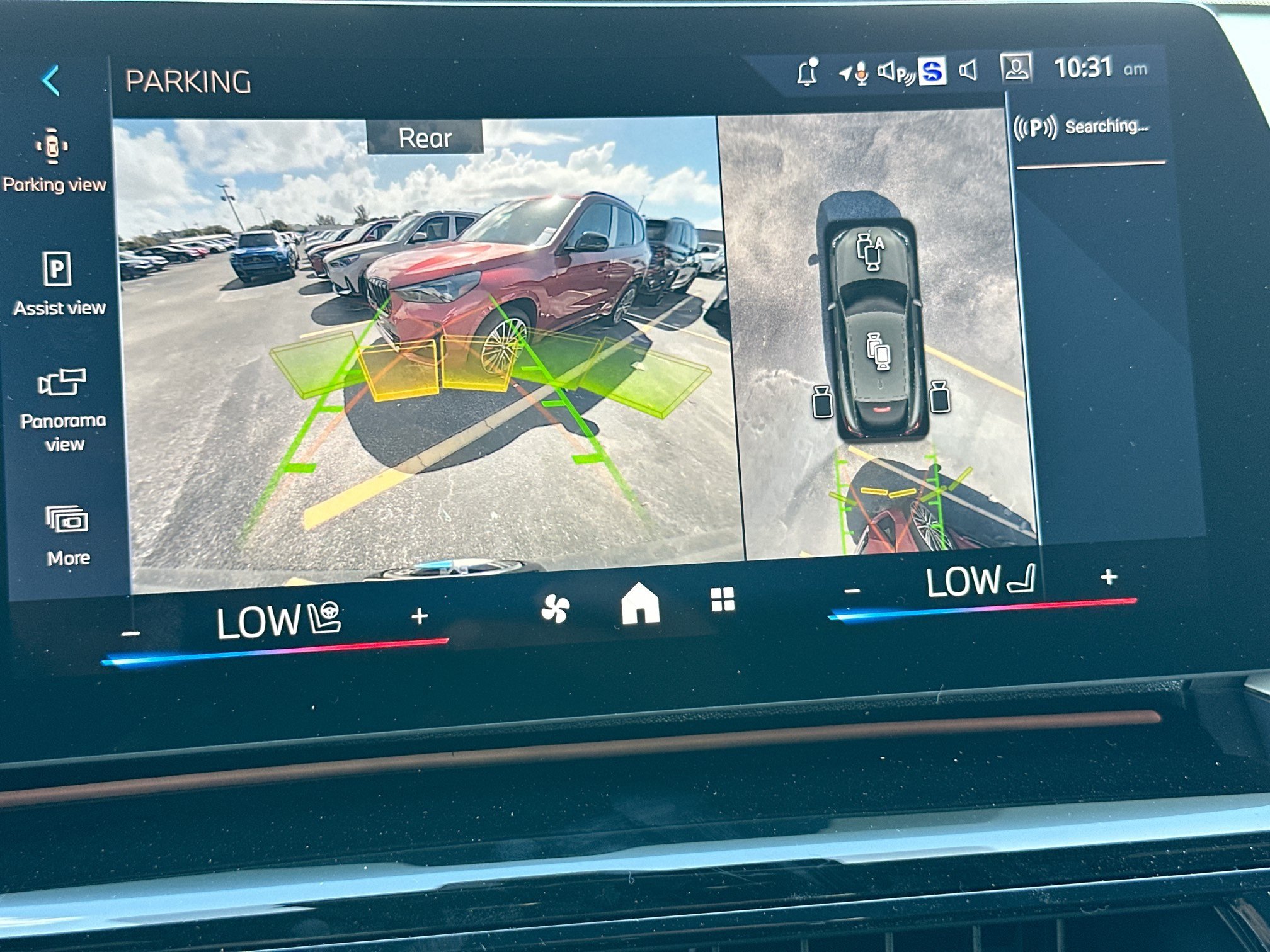 New 2026 BMW X2 xDrive28i w/ Technology Package AWD/4WD image 10