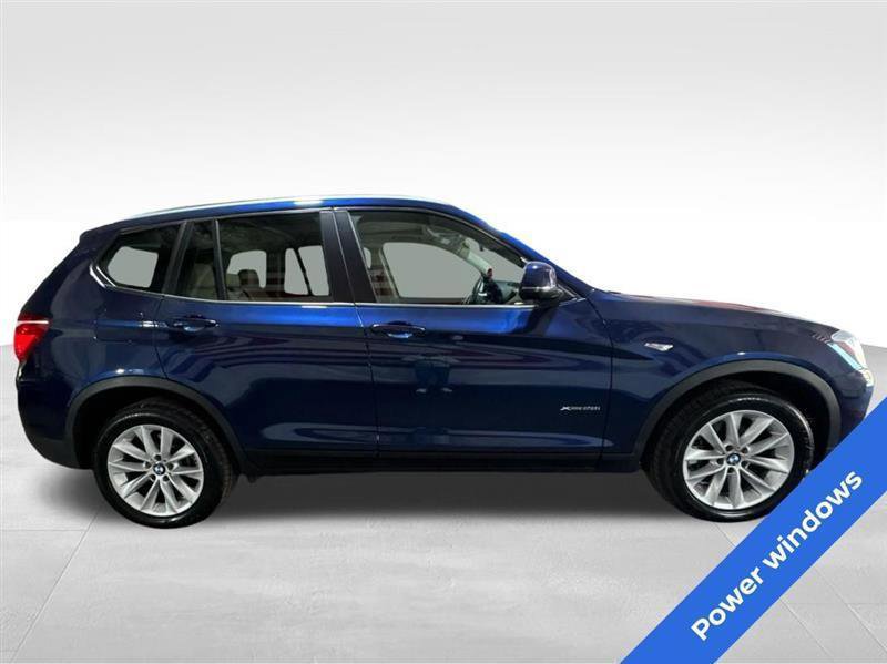 Used 2017 BMW X3 xDrive28i AWD/4WD image 4
