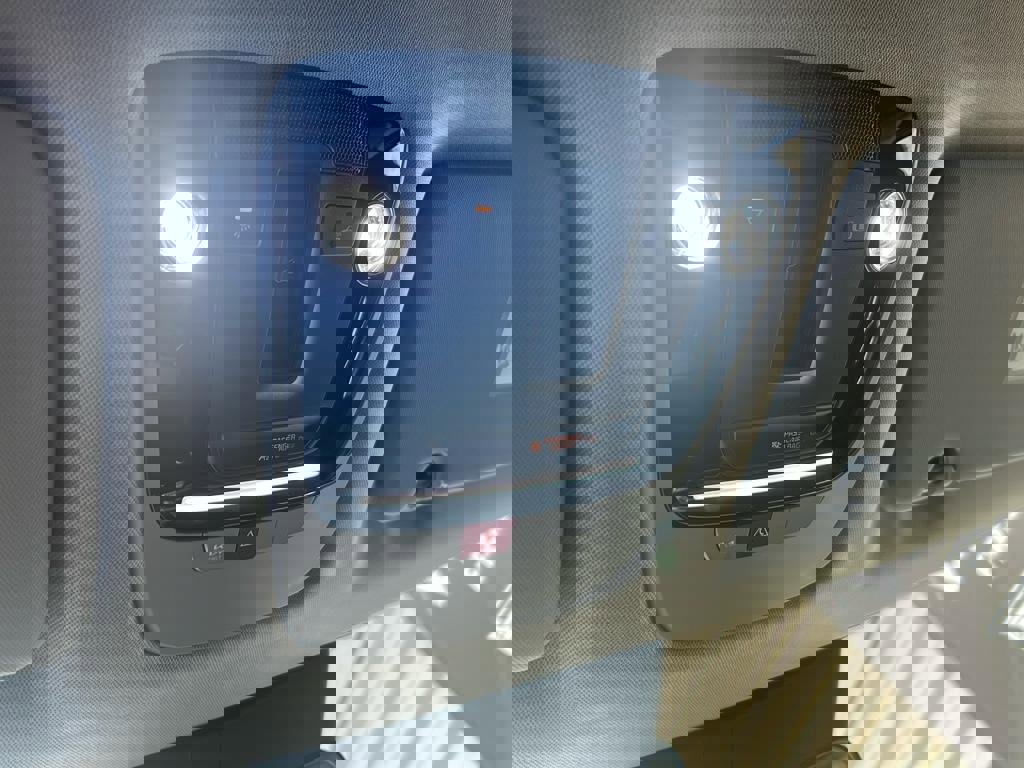 New 2026 Kia Sportage EX w/ EX Panorama Roof Package image 29