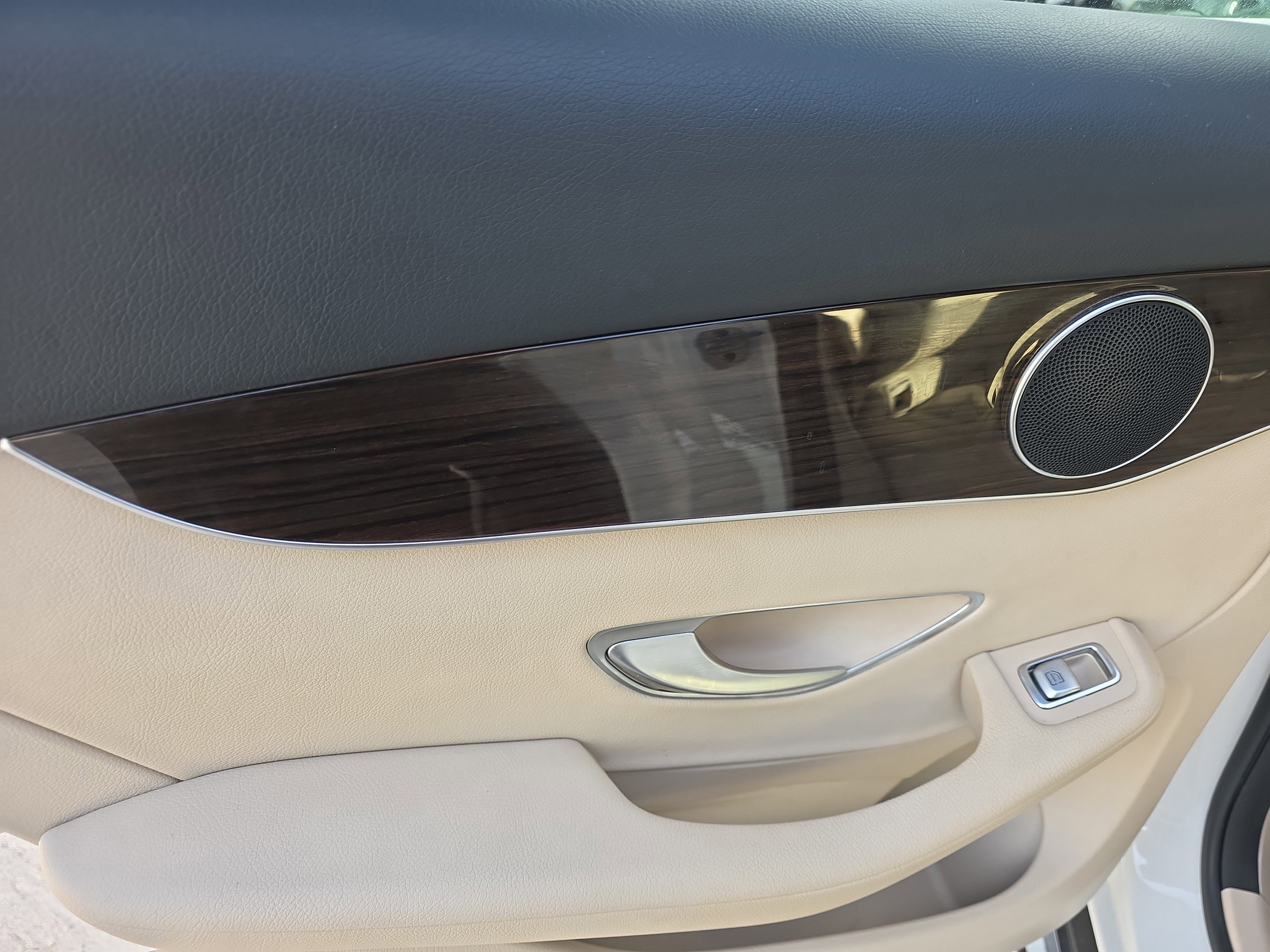 Certified 2022 Mercedes-Benz GLC 300 image 28