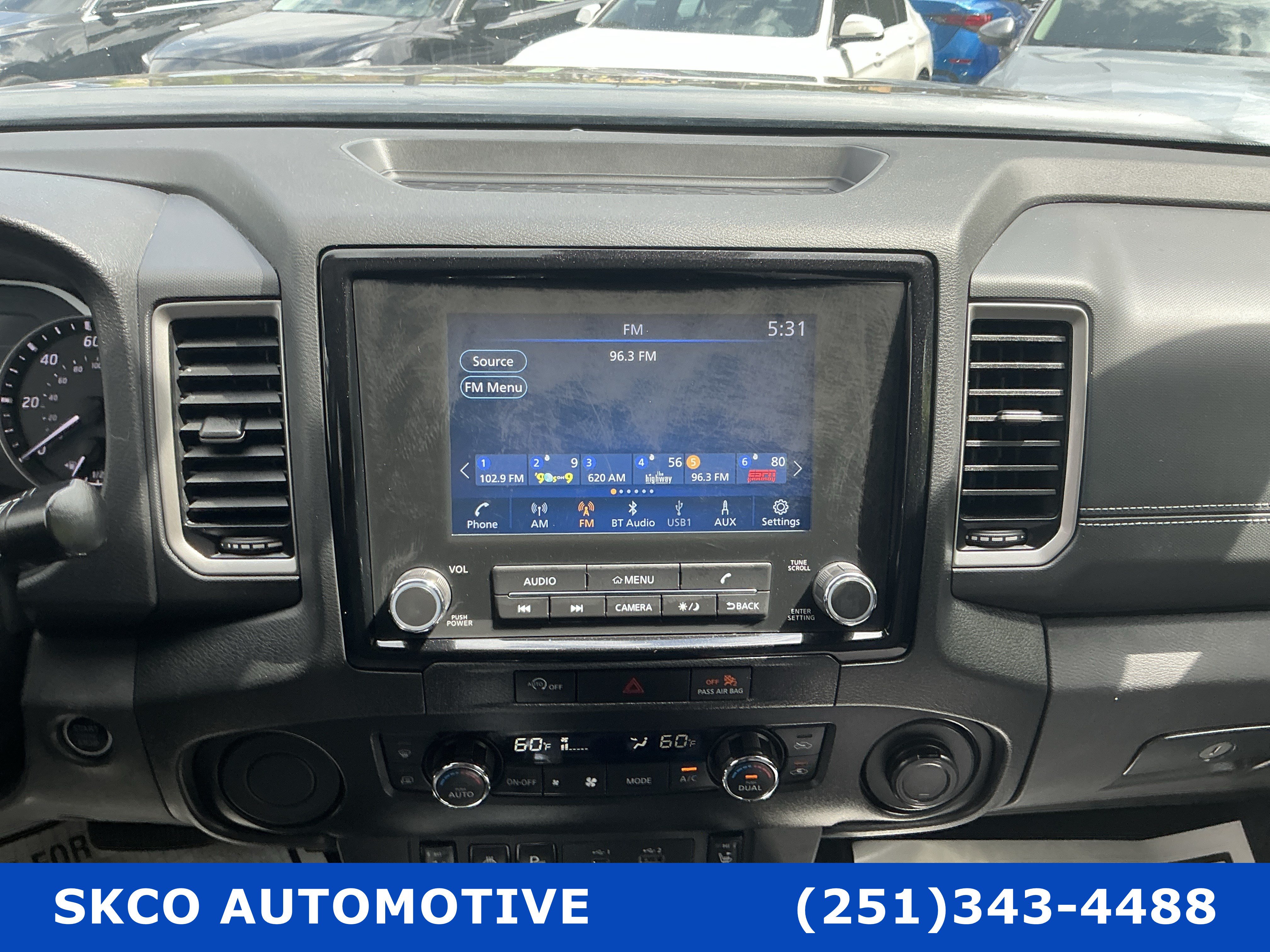 Used 2024 Nissan Frontier SV w/ SV Convenience Package RWD image 16