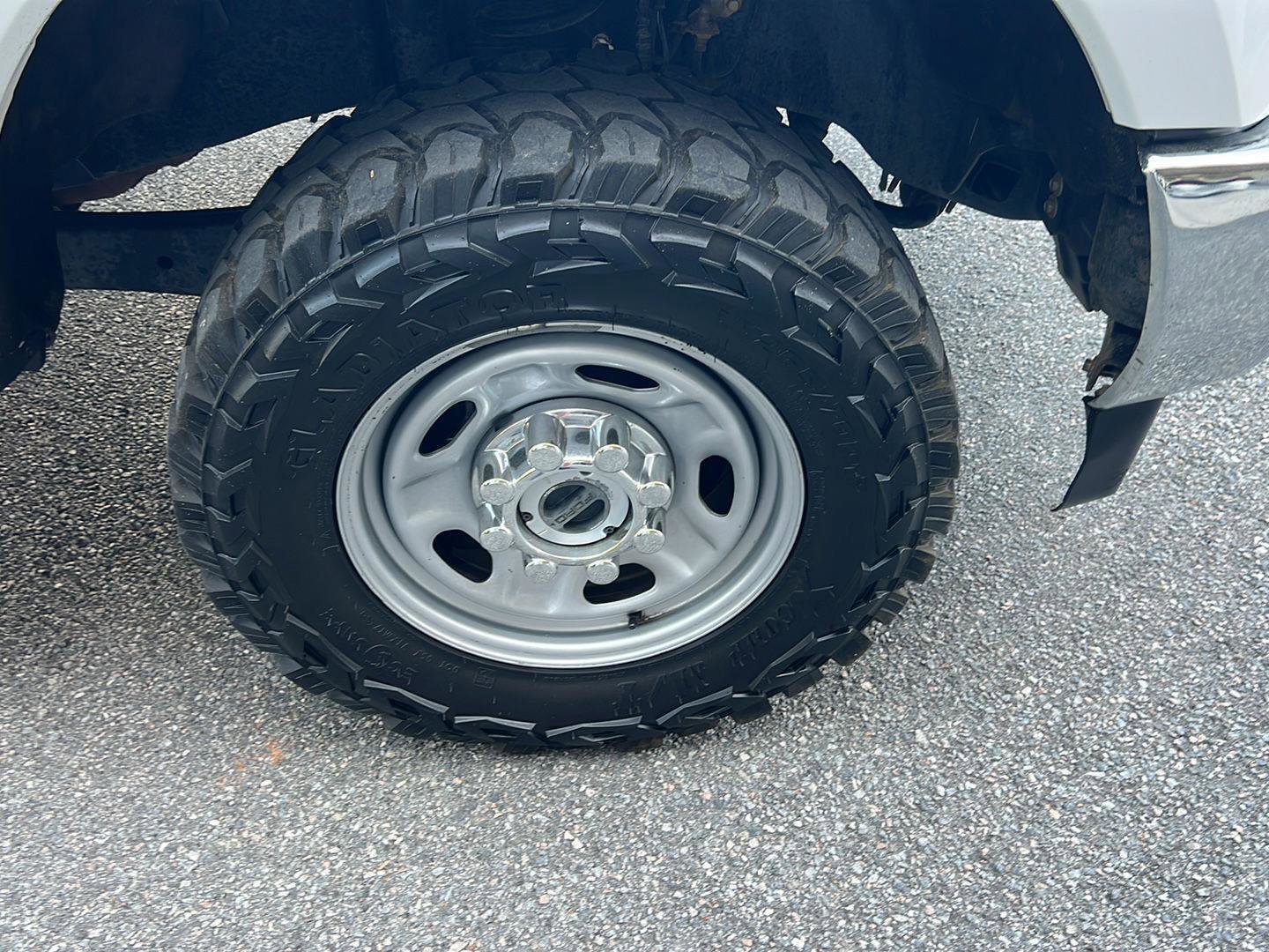 Used 2019 Ford F350 XL w/ Power Equipment Group image 36