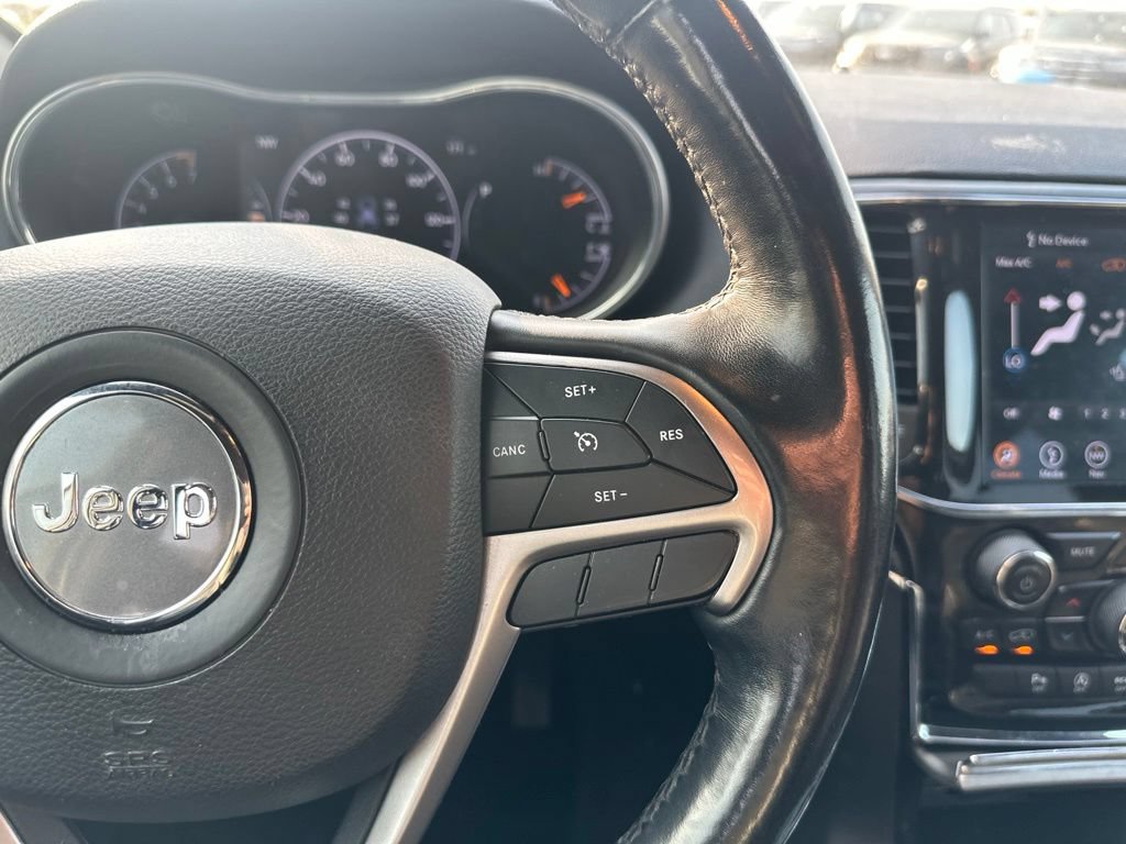 Used 2021 Jeep Grand Cherokee Limited AWD/4WD image 18