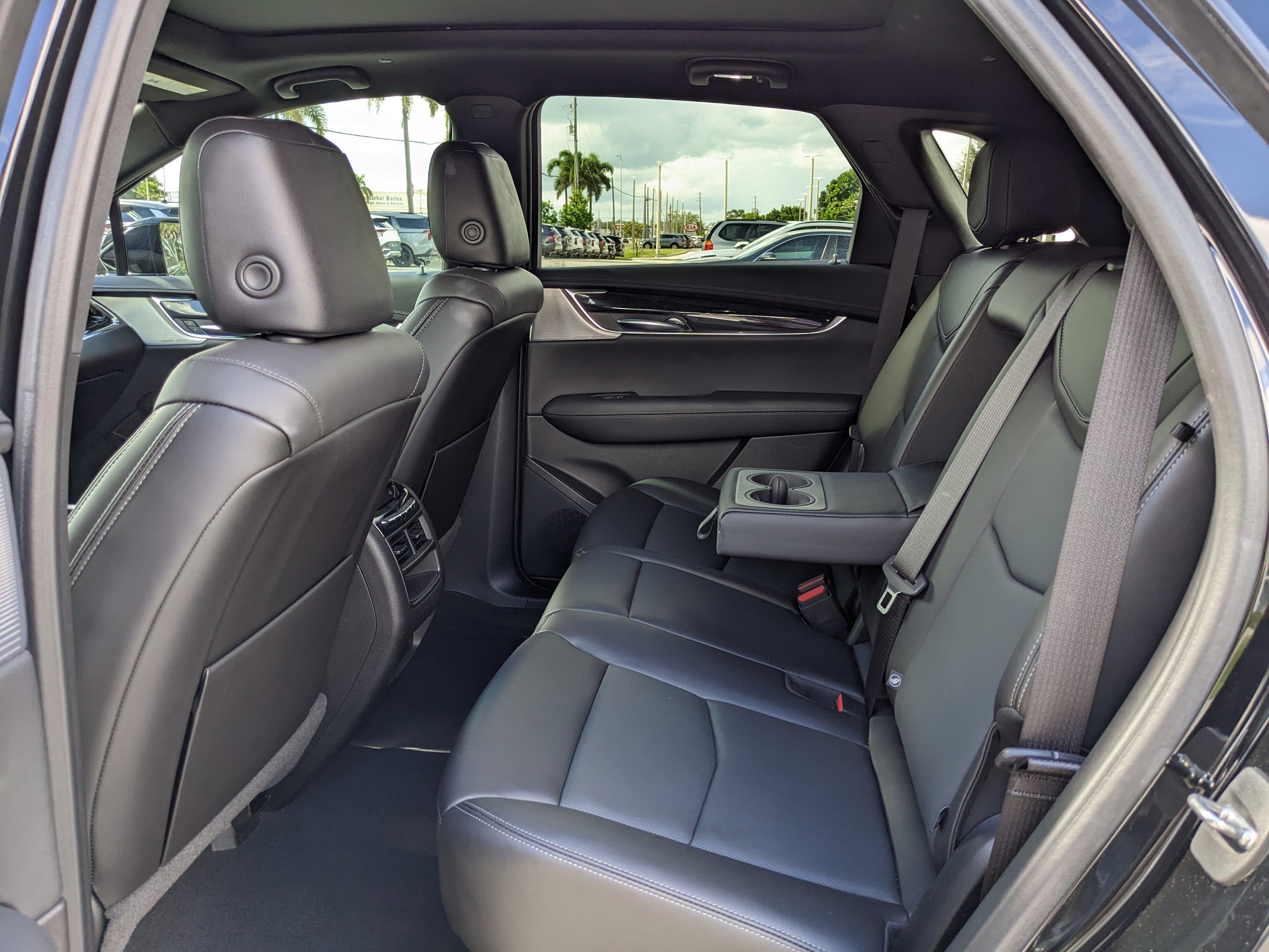 Certified 2022 Cadillac XT5 Premium Luxury w/ Technology Package image 17