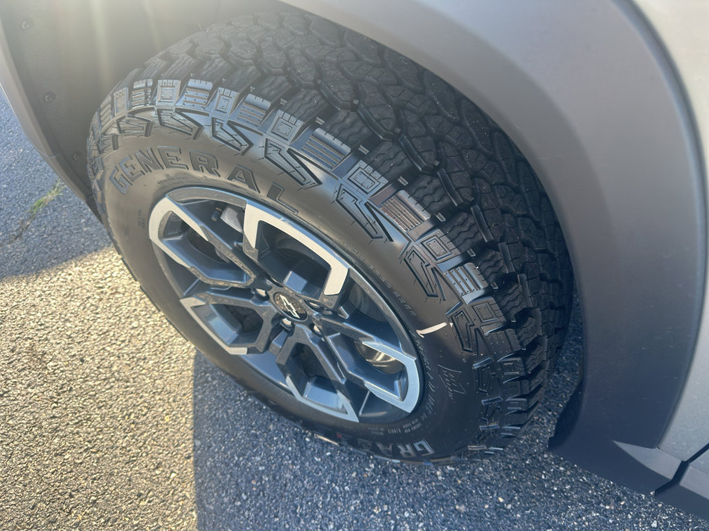 New 2026 Chevrolet Equinox ACTIV image 8
