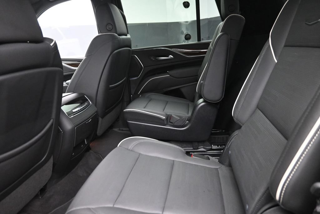 Certified 2023 Cadillac Escalade Premium Luxury w/ Performance Package AWD/4WD image 14