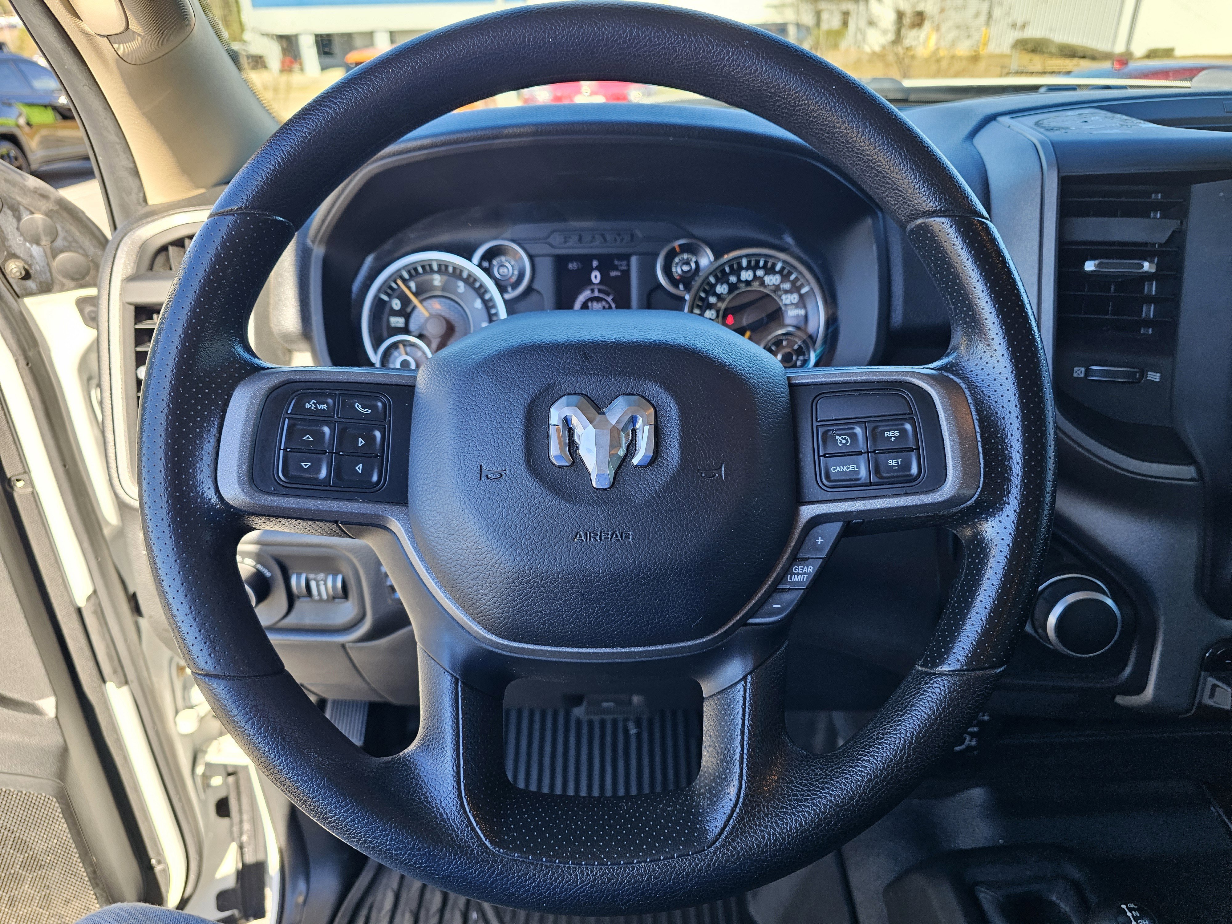 Used 2020 RAM 2500 Tradesman w/ Chrome Appearance Group image 20