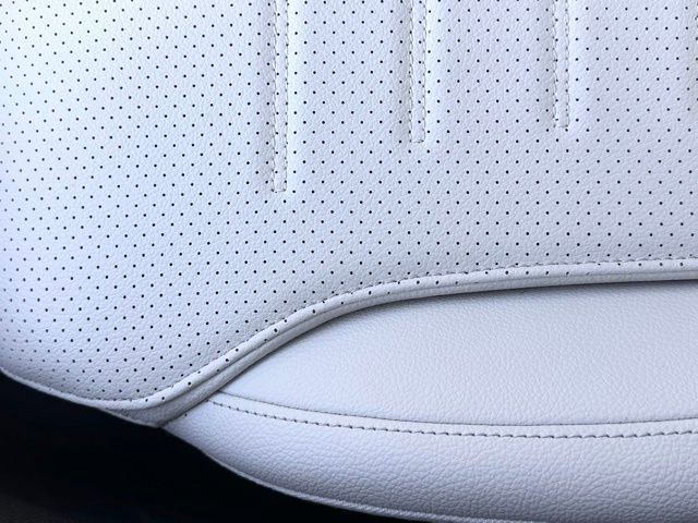 Certified 2023 Mercedes-Benz GLC 300 4MATIC image 17