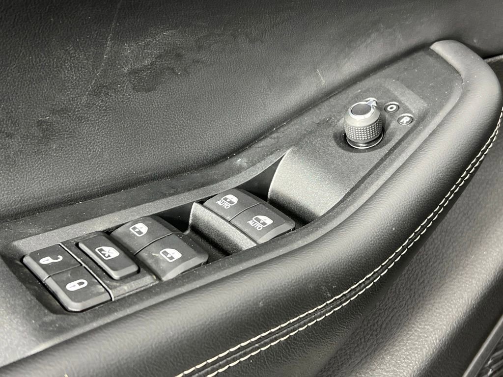 Used 2023 Jeep Grand Cherokee Altitude image 22