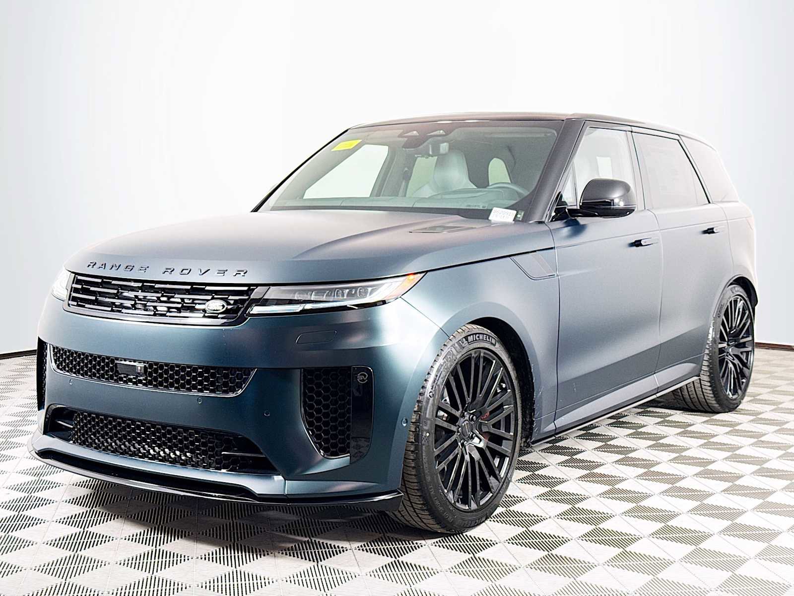 New 2026 Land Rover Range Rover Sport SV AWD/4WD image 1