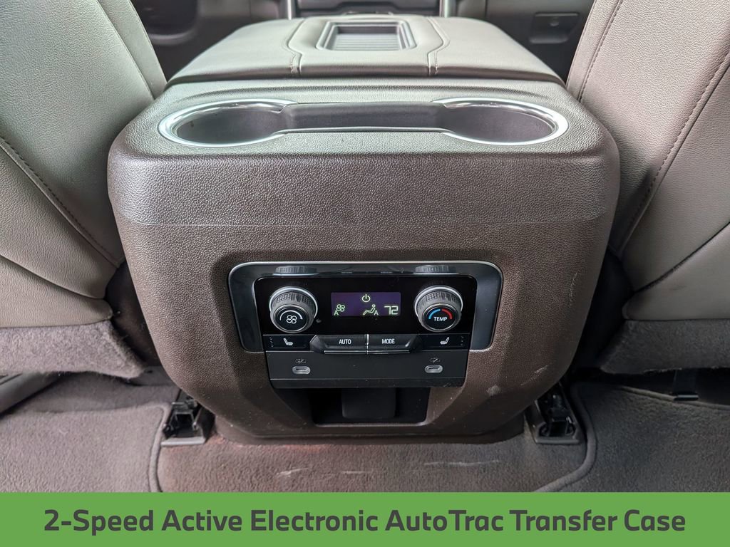 Used 2023 Chevrolet Suburban Z71 w/ Luxury Package image 25