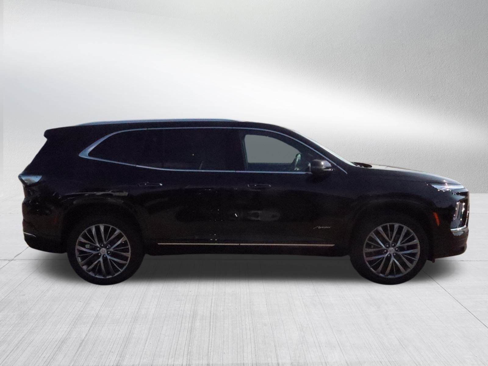 New 2026 Buick Enclave Avenir w/ Super Cruise Package image 8