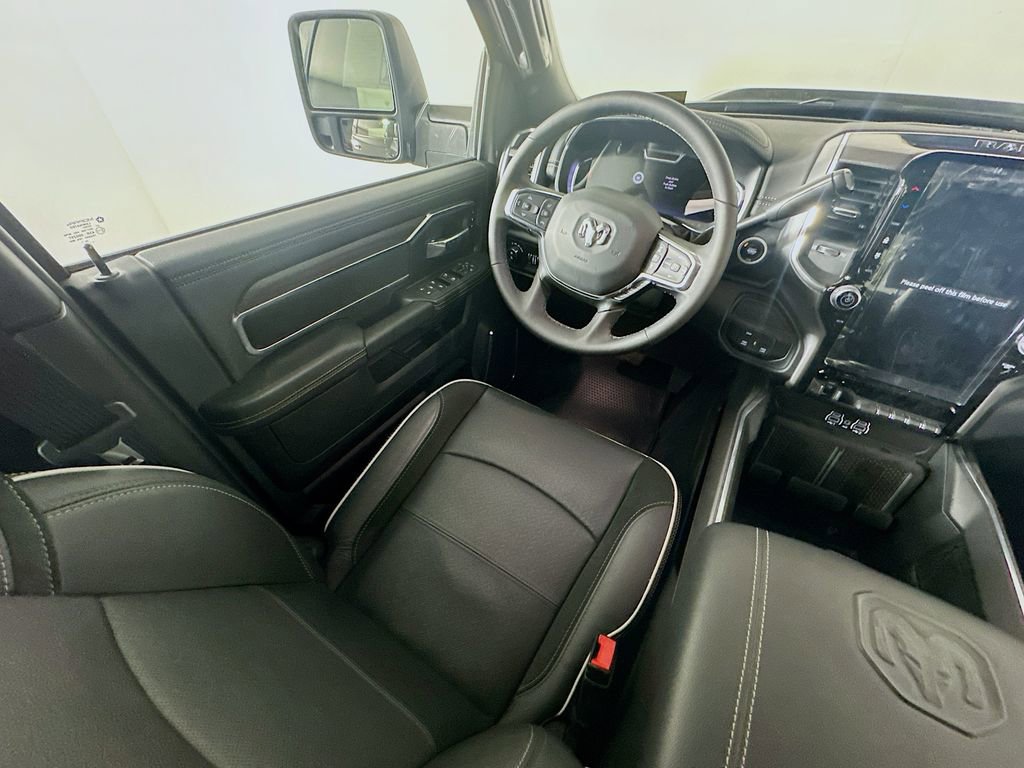 Used 2025 RAM 3500 Laramie w/ Sport Appearance Package image 9