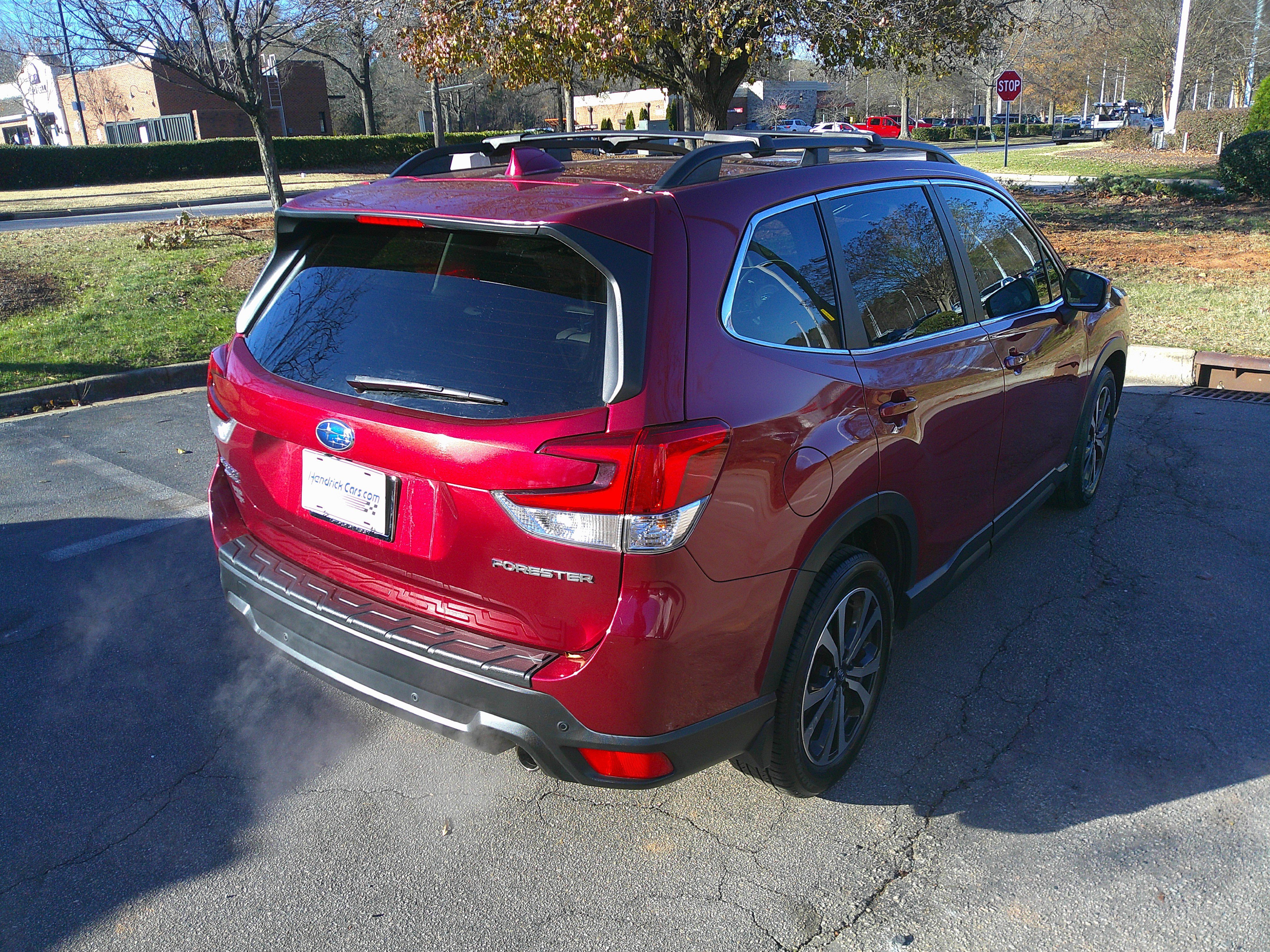 Used 2020 Subaru Forester Limited image 12