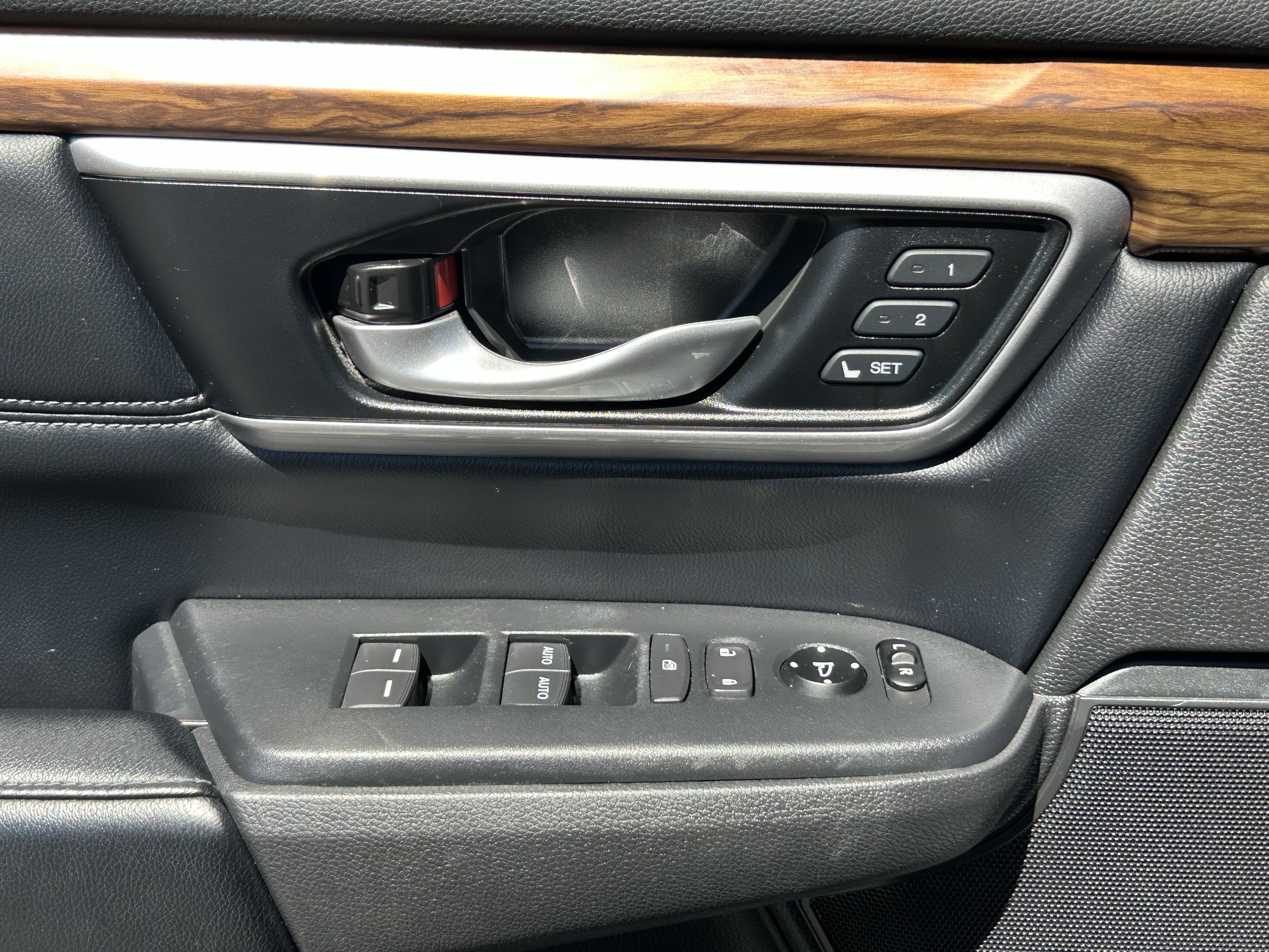 Used 2018 Honda CR-V EX-L image 20