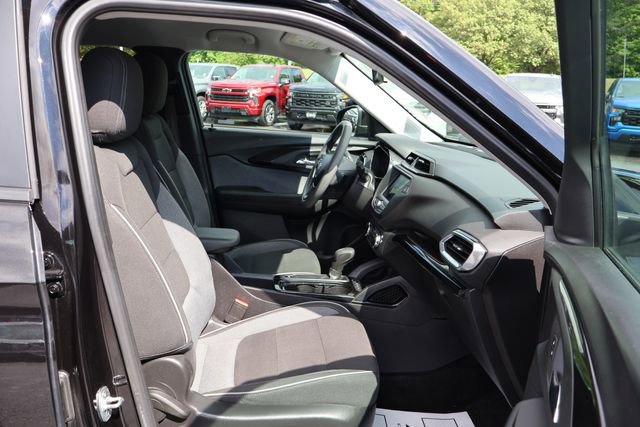 Used 2022 Chevrolet TrailBlazer LT FWD image 22