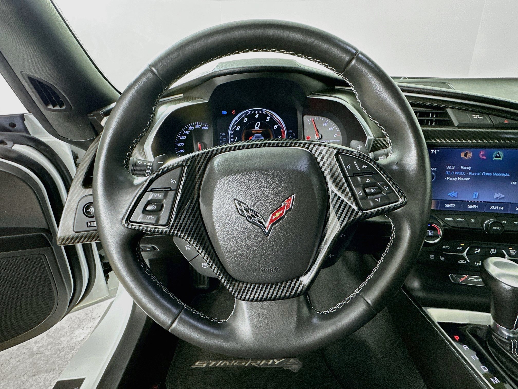 Used 2014 Chevrolet Corvette Stingray Convertible w/ 2LT Preferred Equipment Group RWD image 11