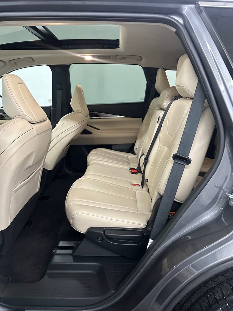 Used 2023 INFINITI QX60 Luxe image 33
