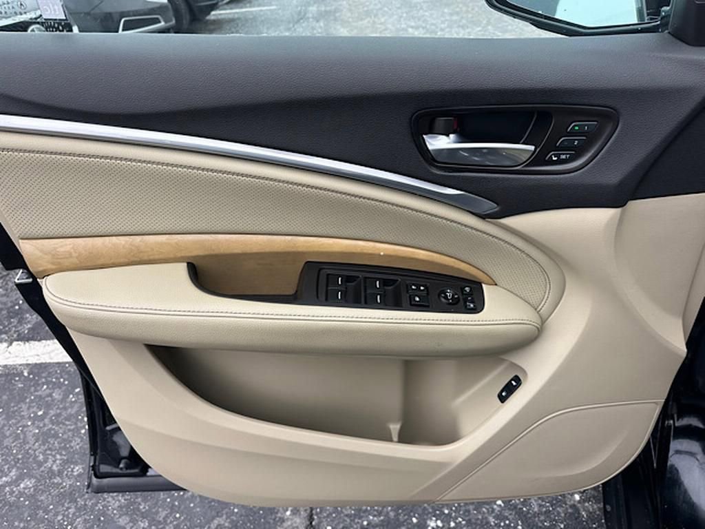 Used 2019 Acura MDX SH-AWD w/ Technology Package image 18