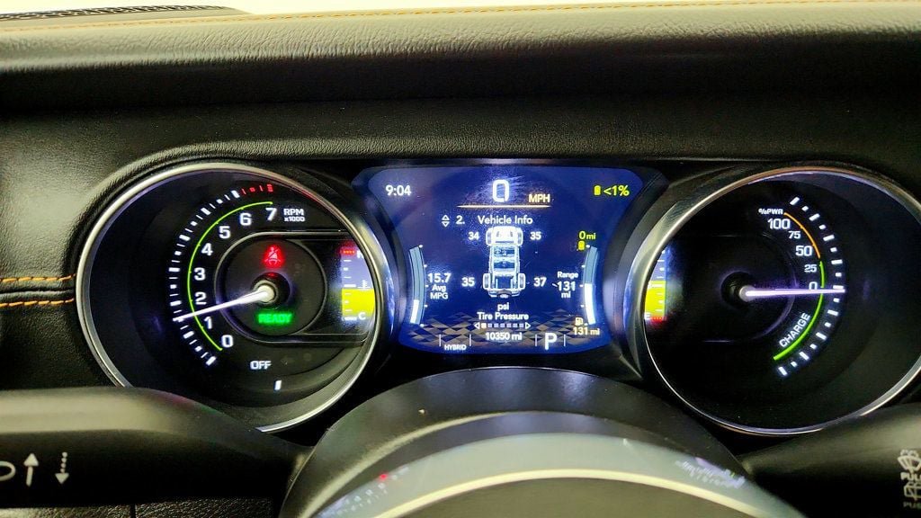 Used 2023 Jeep Wrangler Unlimited Sahara AWD/4WD image 14