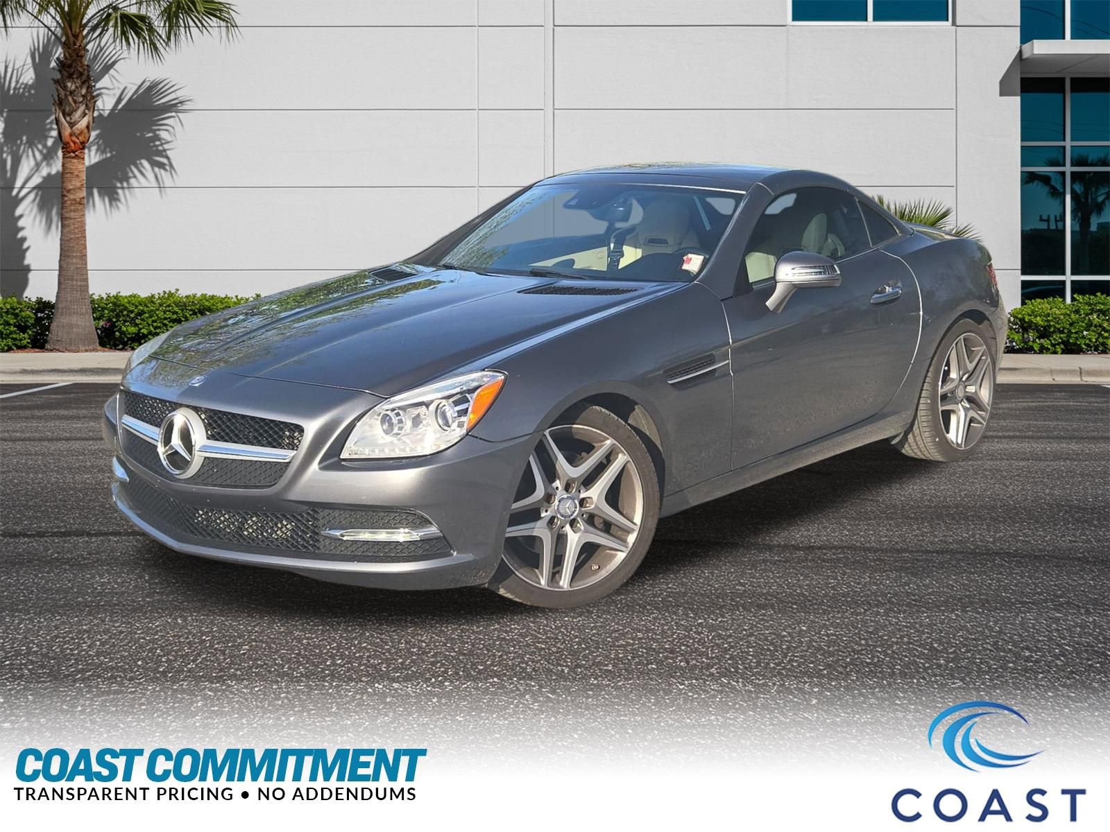 Used 2016 Mercedes-Benz SLK 300 image 1