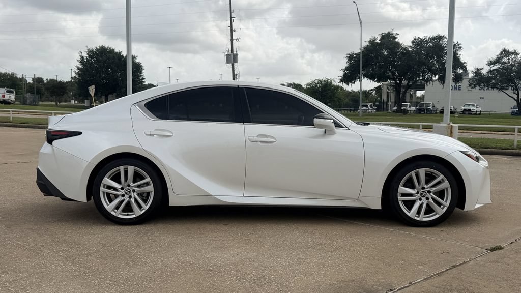 Used 2024 Lexus IS 300 w/ Comfort Package RWD image 6